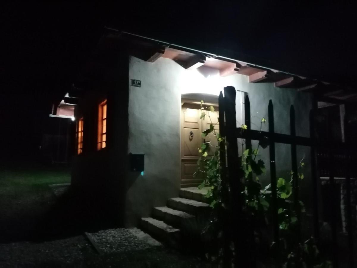 Holiday house apartment Voukov mlin Smarje pri Jelsah Buitenkant foto